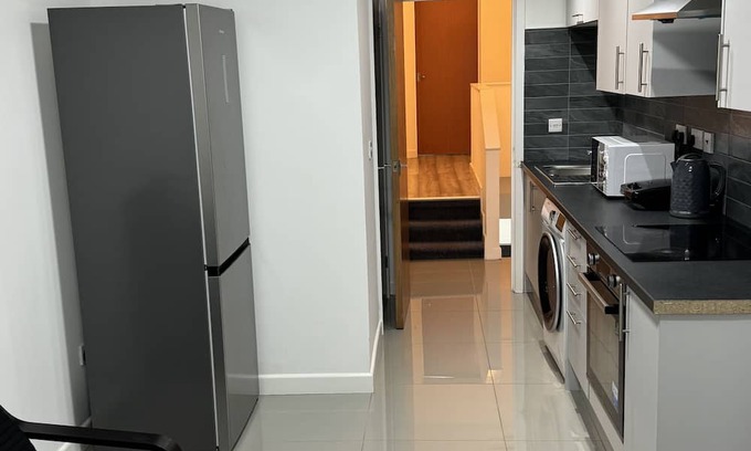 Cathays Apartamento | 3-Bedroom Apartment in Cardiff Centre