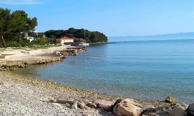 Batalaza Apartamento | Apartment Renatare - close to the sea with parking: A1(2+1) - Ugljan, Island Ugljan, Croatia