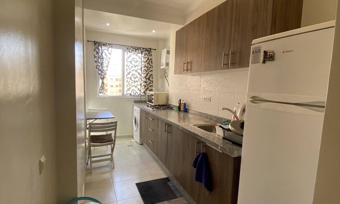 Menara Apartamento | Modern Retreat 5 Minutes from the RAK