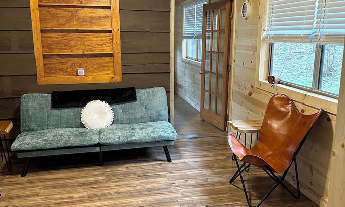 Jasper Cabina | Cozy one bedroom cabin in the heart of the Ozark’s. Close to the Buffalo River❤️