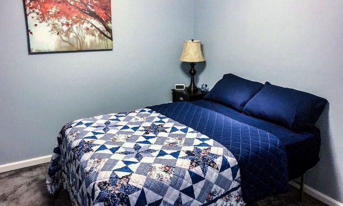 North Star Casa | Private Room/Private Bath Suite with Living Room in Newark, DE