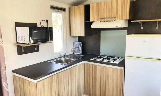 Saint-Denis-du-Payre Casa | CAMPING O BEAU LAURIER ** - Mobile home Ibiza 58 4 to 6 people - 4 people. included in the price