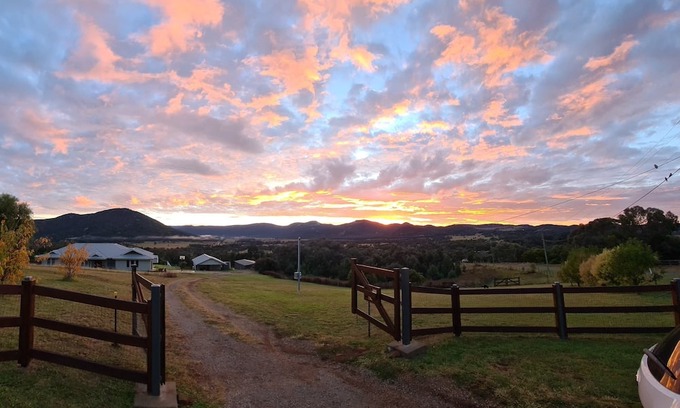 Daruka Apartamento | 15 minutes from CBD. Guest numbers flexible for travelling sporting families.