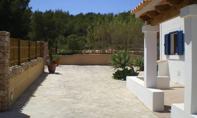 Sant Francesc Xavier Casa | Holiday Home 'Casa 3-H' with Private Terrace, Private Garden and Wi-Fi