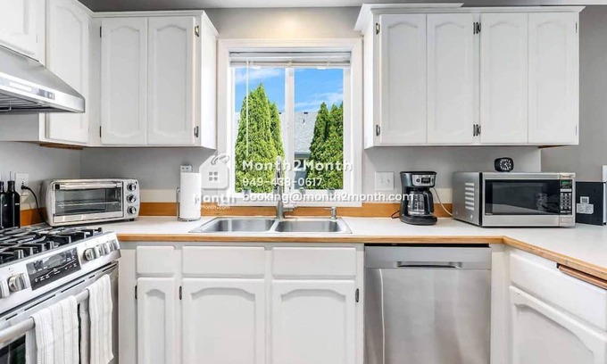 Vancouver Casa | Spacious home on SE 171ST #41784