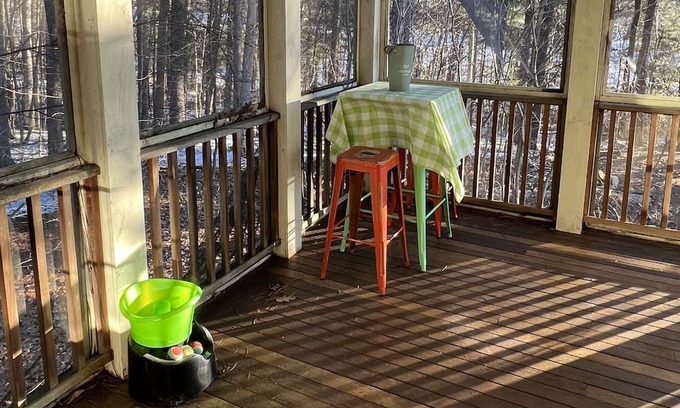 Mont Vernon Otro | Dog Friendly ! Farm stay. Modern farmhouse with vintage flair