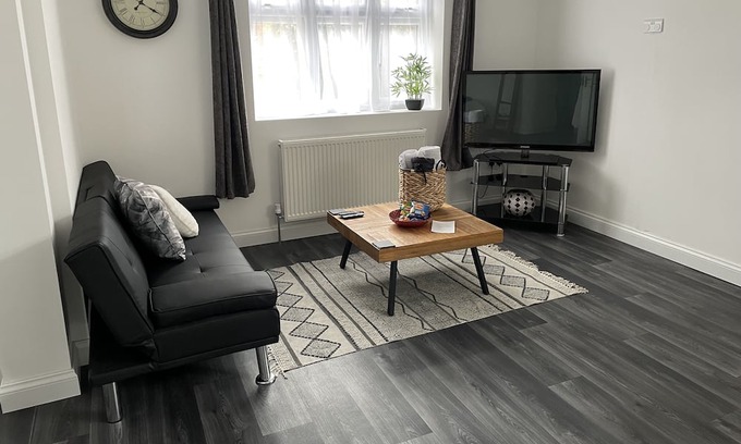 Langley Marish Apartamento | Modern Apartment/ Annexe