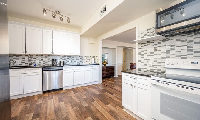 Roswell Casa | Cozy, spacious, private remodeled garden apartment