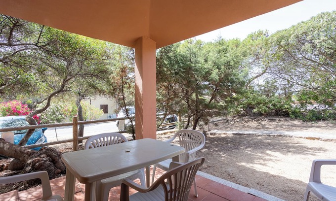 Pirotto Li Frati Apartamento | Apartment 'Baia Delle Mimose M4' with Private Terrace