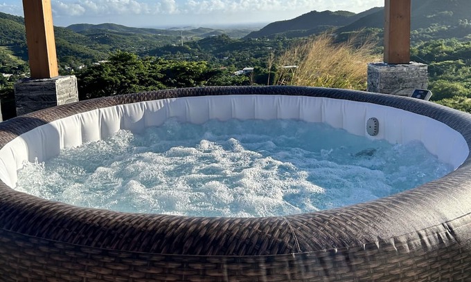 Lapa Chalet De Esquí | Cozy mountain retreat. Reconnect with nature at this unforgettable escape.