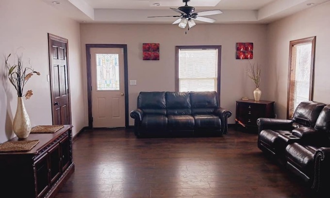 Scott City Casa | Relax and feel like you are home.
