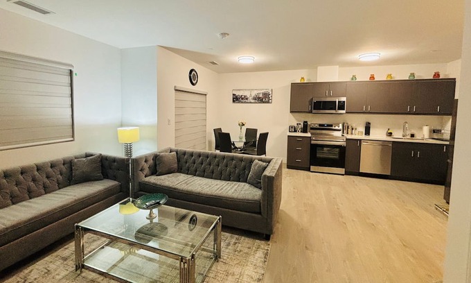 LaSalle Condominio | Luxury condo suite