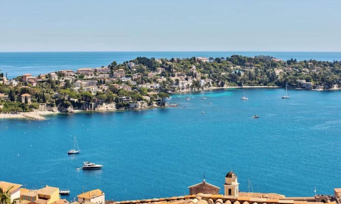 Villefranche-sur-Mer Villa | VILLA BELLE VUE VI4394 By Riviera Holiday Homes