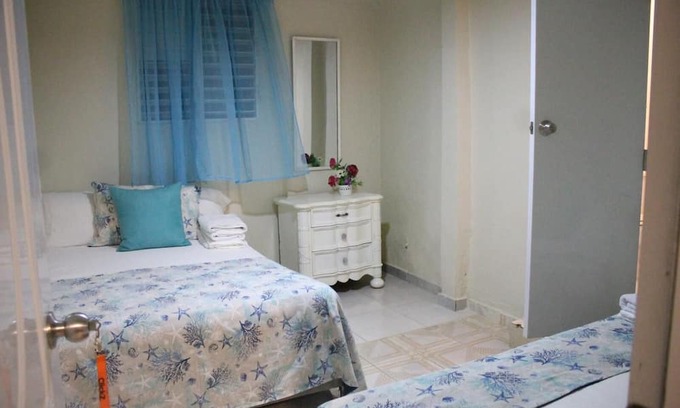 Los Robalos Cama Y Desayuno | Ground Floor Apartment with 2 bedrooms located in B&B stay in Samaná