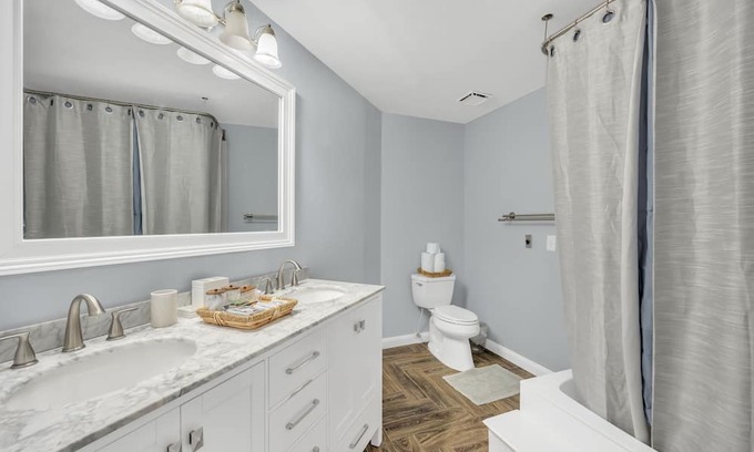 Arlington Condominio | cozy spacious and family friendly home it’s 20 minutes away from the beach