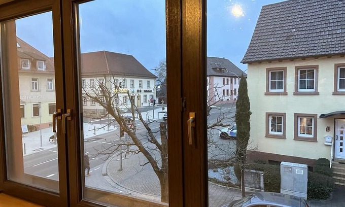 Langenbrucken Apartamento | Monteurwohnung in Bad Schönborn 175 qm