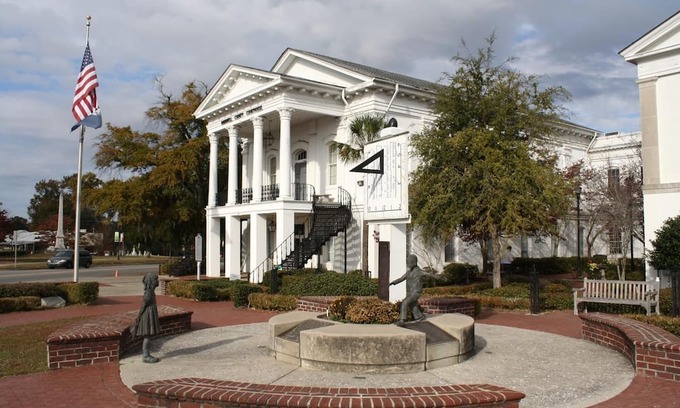 Barnwell Casa | The Cottage on Jefferson, Your Home Away From Home.