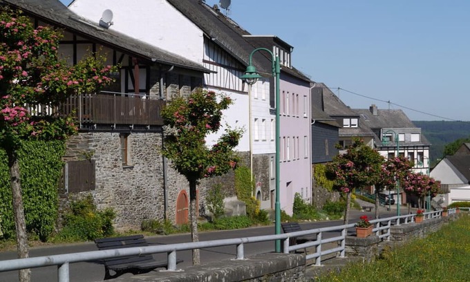 Starkenburg Apartamento | Holiday apartment Haus-Stumm