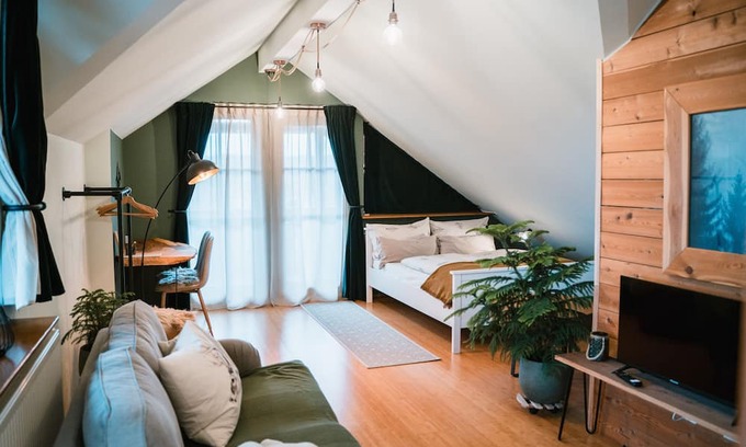 Hohenstein Apartamento | Albpanorama- Apartment mit Privatsauna u. Ausblick