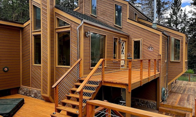 Pine Chalet De Esquí | Absynthe Chalet