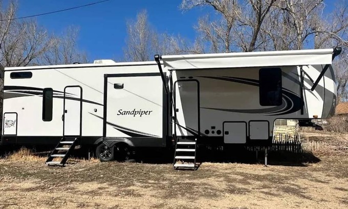 Freeport Casa | Family and Pet Friendly Vacation RV- Delivery only
