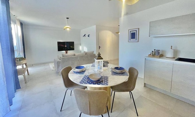 Lunel-Viel Apartamento | Grand Appartement