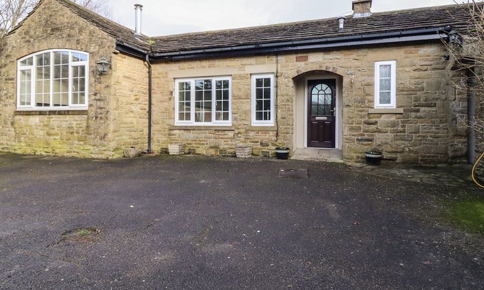 Malham Cabaña | ANNEX, romantic, with a garden in Malham
