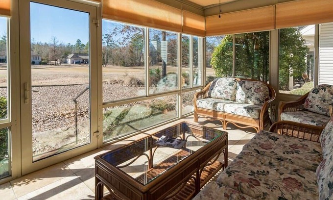 Hot Springs Village Casa | Single level home on the Isabella Golf Course