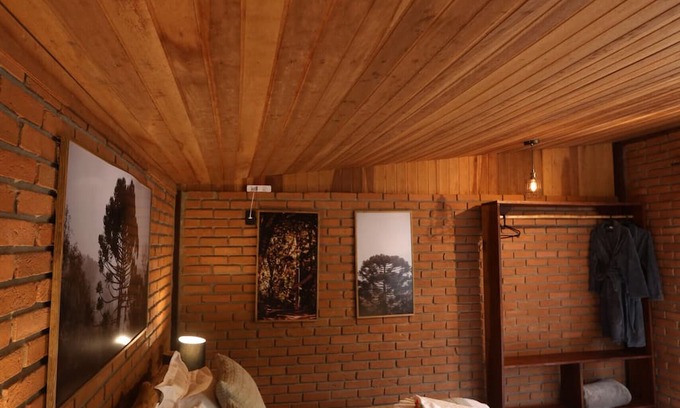 Maromba Casa | Refuge in Itatiaia with hydromassage | Chalé Tijolinho