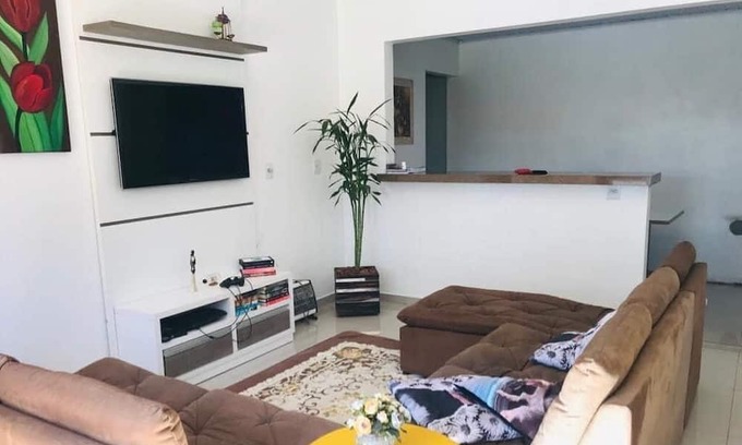 Torres Casa | Casa Agradável, Ampla Para Família