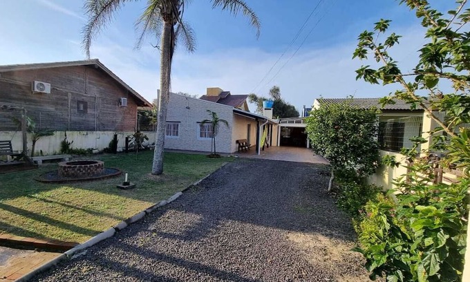 Passo de Torres Casa | Casa Perto da Praia e da Lagoa, Ideal Para Famílias que Buscam Sossego!