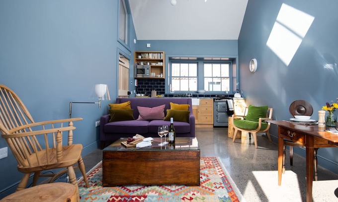 Haddington Apartamento | SHEPHERD'S BOTHY AT PAPPLE STEADING - a luxury bolthole for 2 close to East Lothian's outstanding co