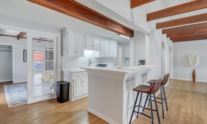 Statesboro Apartamento | Eagle Creek Loft - Close to Shops Food GSU
