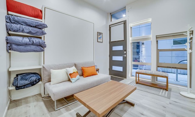Seattle Metro Area Apartamento | Newly Built Seattle Studio: Walk to Seward Park!