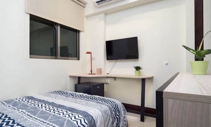 West District Apartamento | Relax Traveler Home