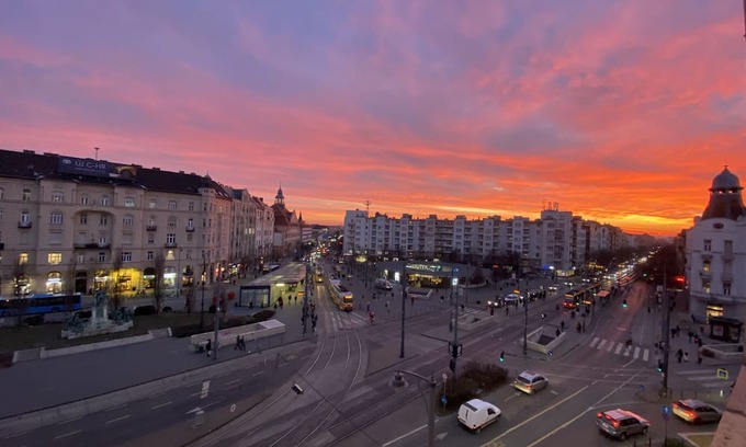 Szentimrevaros Apartamento | Luxury Buda, Welcome to our large, freshly renovated 2-bedroom apartment!