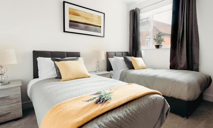 Hinckley Apartamento | Arlan Apartments Comfort and Ease