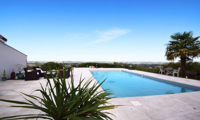 Allez-et-Cazeneuve Casa | Villa avec piscine privée au cœur du Lot-et-Garonne