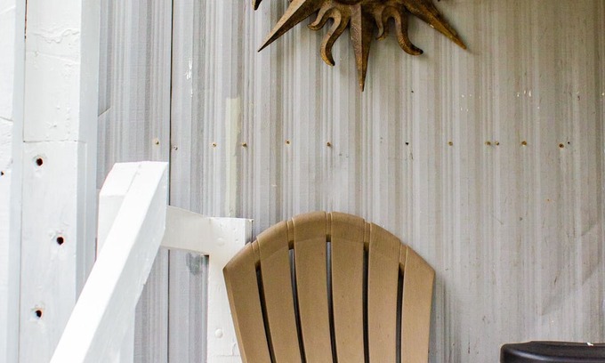 Shallotte Casa | Pet Friendly Cozy Vintage Getaway