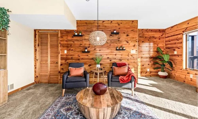 Stillwater Casa | Stone's Throw Riverhouse in Stillwater, MN