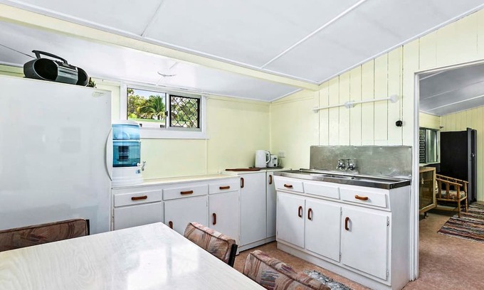 Toogoom Casa | Seaside Simplicity . A Serene Coastal Experience