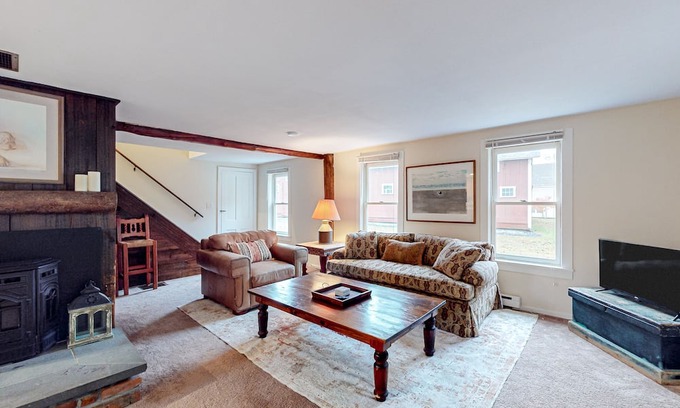 Newfane Casa | 1900 farm property with old-world ambiance, updated kitchen, & mountain views