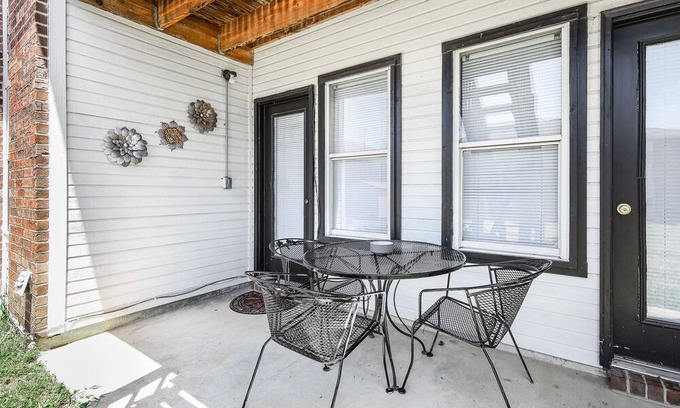 Killeen Apartamento | Unwind in Style: Rent Our Spacious 2BR Apartment. Monthly Rentals Welcome