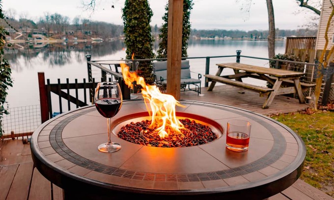 Kendall Cabaña | Cozy lakeside cabin near Timber Ridge Ski Resort. Pet-Friendly!!