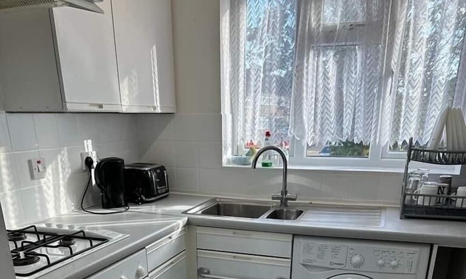 South Ockendon Casa | Cosy 2 Bed House!