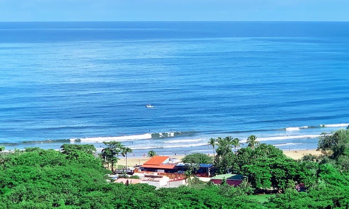Tamarindo Casa | Queen Room #5 for 2 people