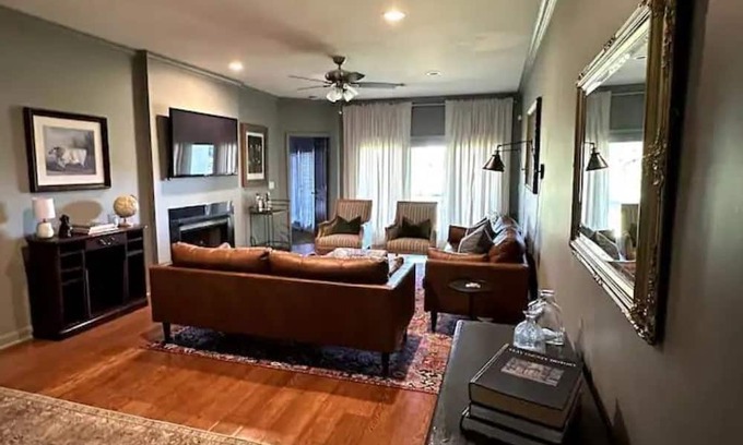 West Point Condominio | Old Waverly Golf Course Condo