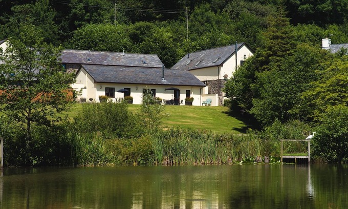 West Down Cabaña | Smithy Cottage West Down