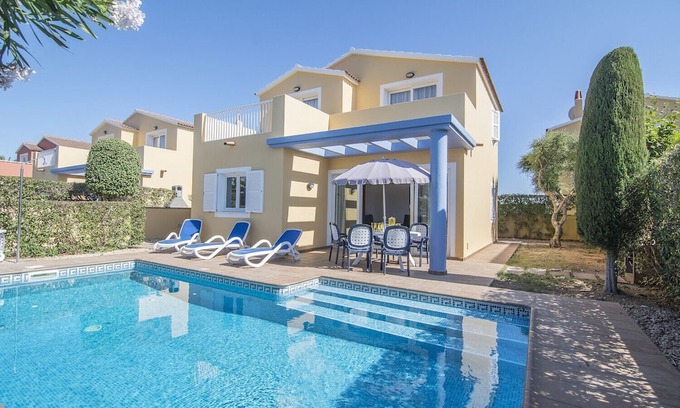 Son Carrio Villa | Villas Amarillas by EscapeHome