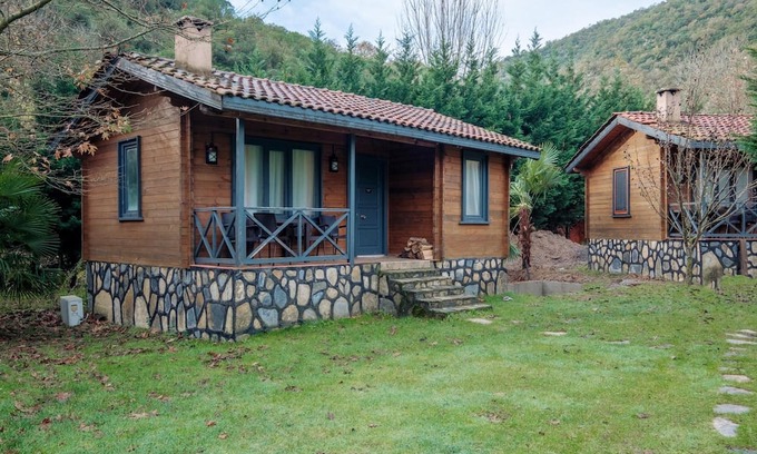 Altinova Casa | Serene Bungalow w Garden in Nature